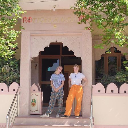 Hotel Tiger Haveli サワイ・マドプール エクステリア 写真