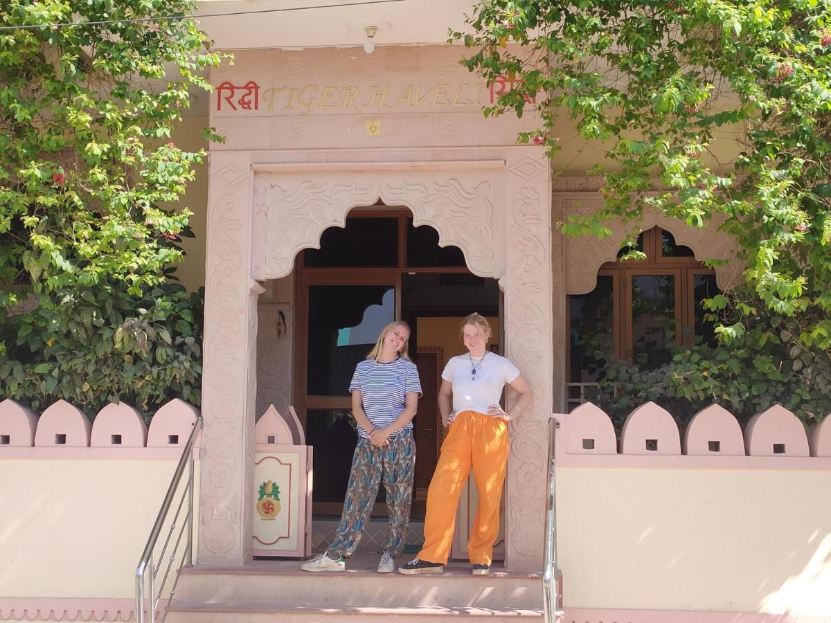 Hotel Tiger Haveli サワイ・マドプール エクステリア 写真